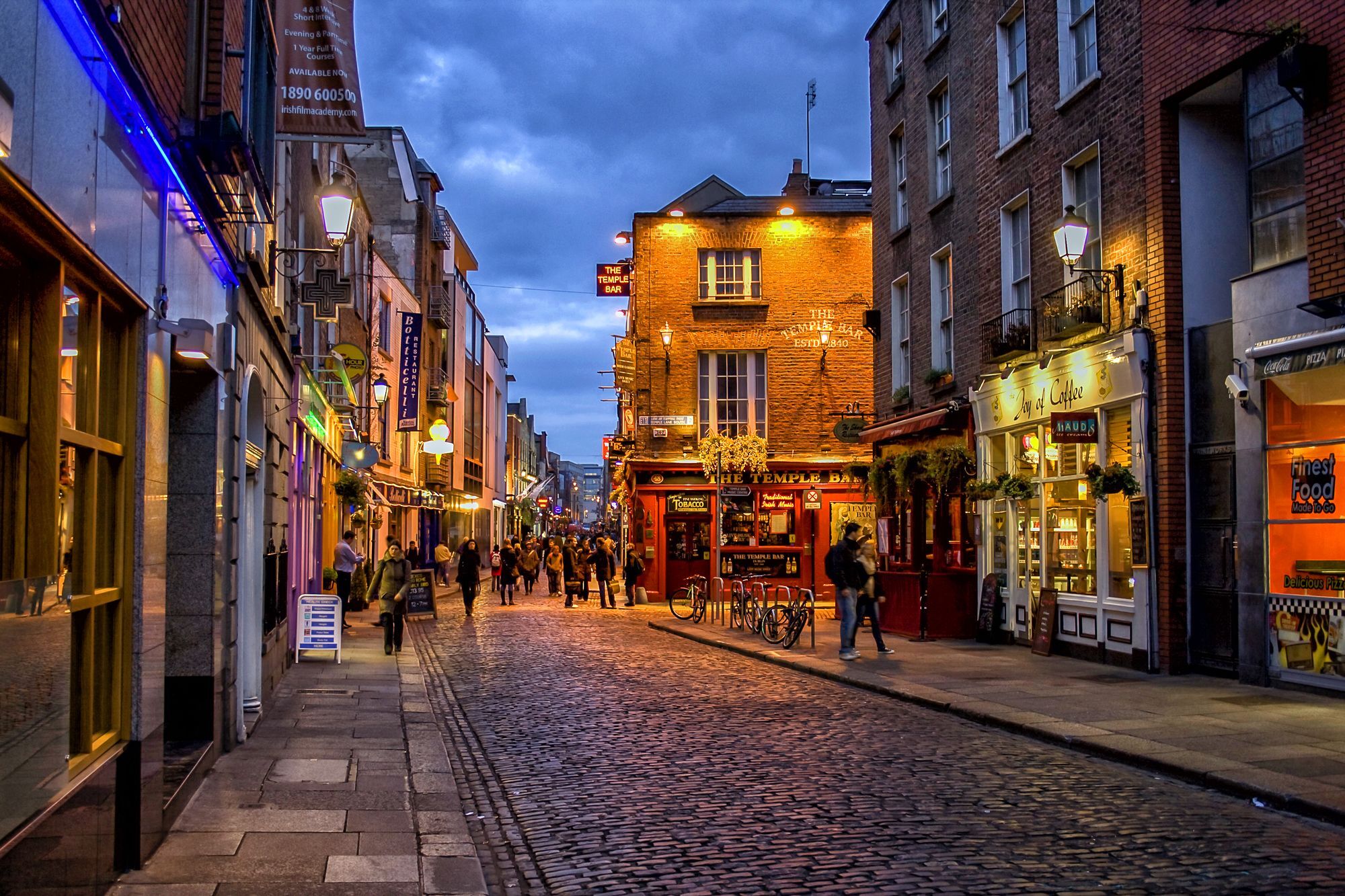 Grand Canal Quay Apt Sleeps 10 Daire Dublin Dış mekan fotoğraf